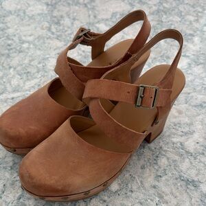 Korks Abloom Women's Brown Leather Slingback Clogs